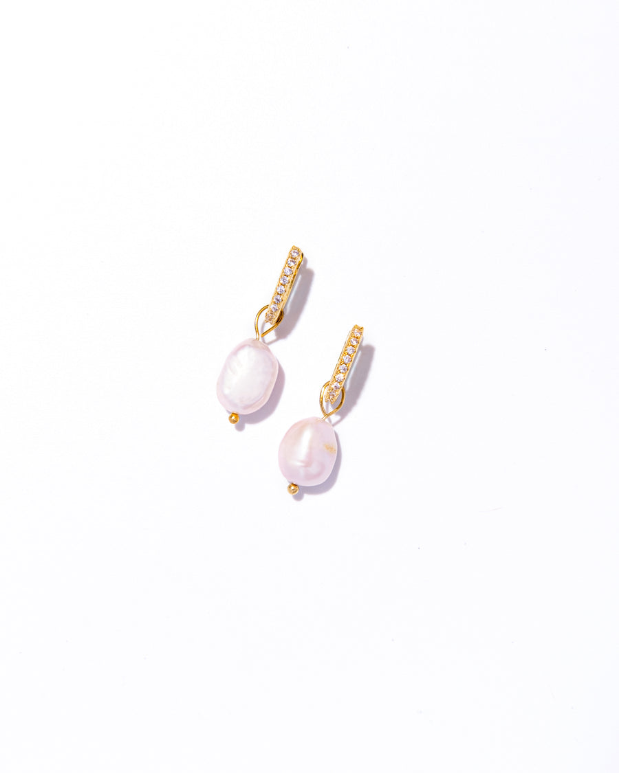 Serene Pearl Earrings