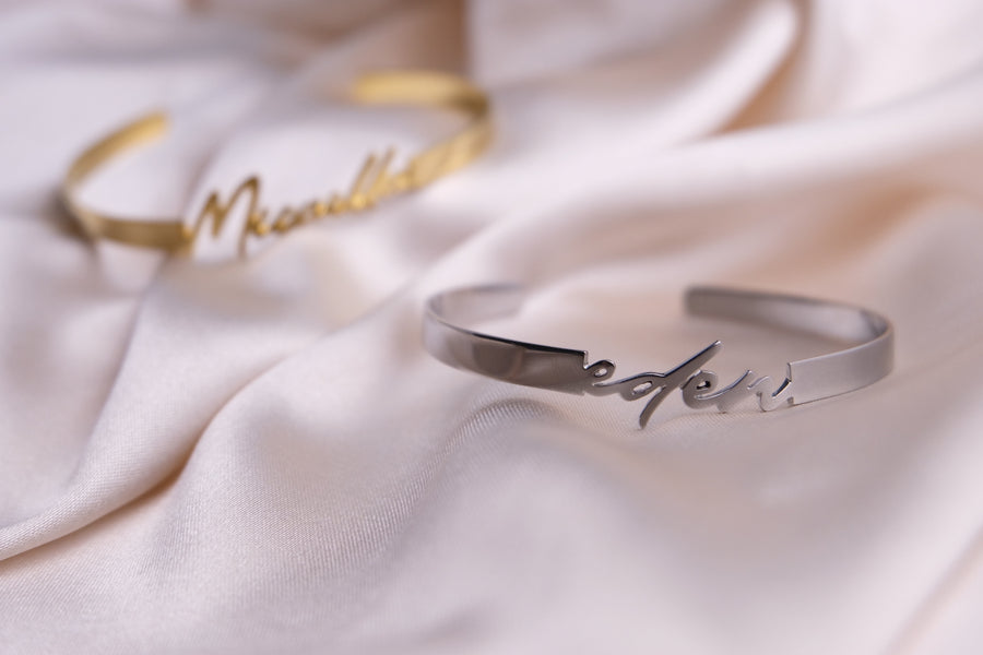 Name Bangle - Signature Script